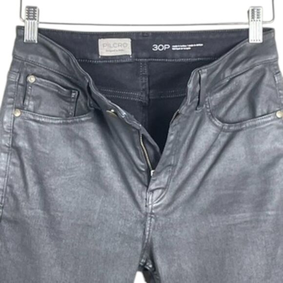 Pilcro Yaya Coated Crop Flare Jeans Black Size 30P Anthropologie EUC - Picture 9 of 16